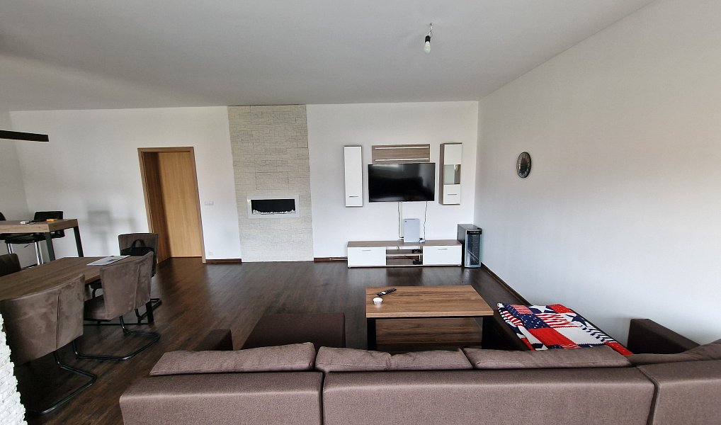 Prodej bytu 3+kk 85 m², Cheb – náhled fotky 12