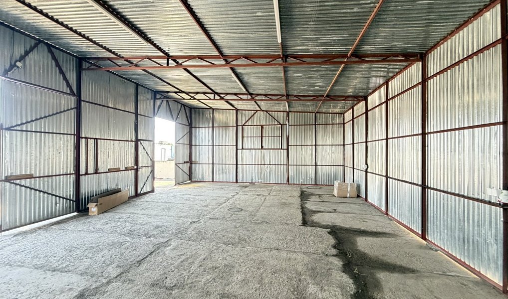 Pronájem skladovacích prostor 72 m², Čepí – náhled fotky 3