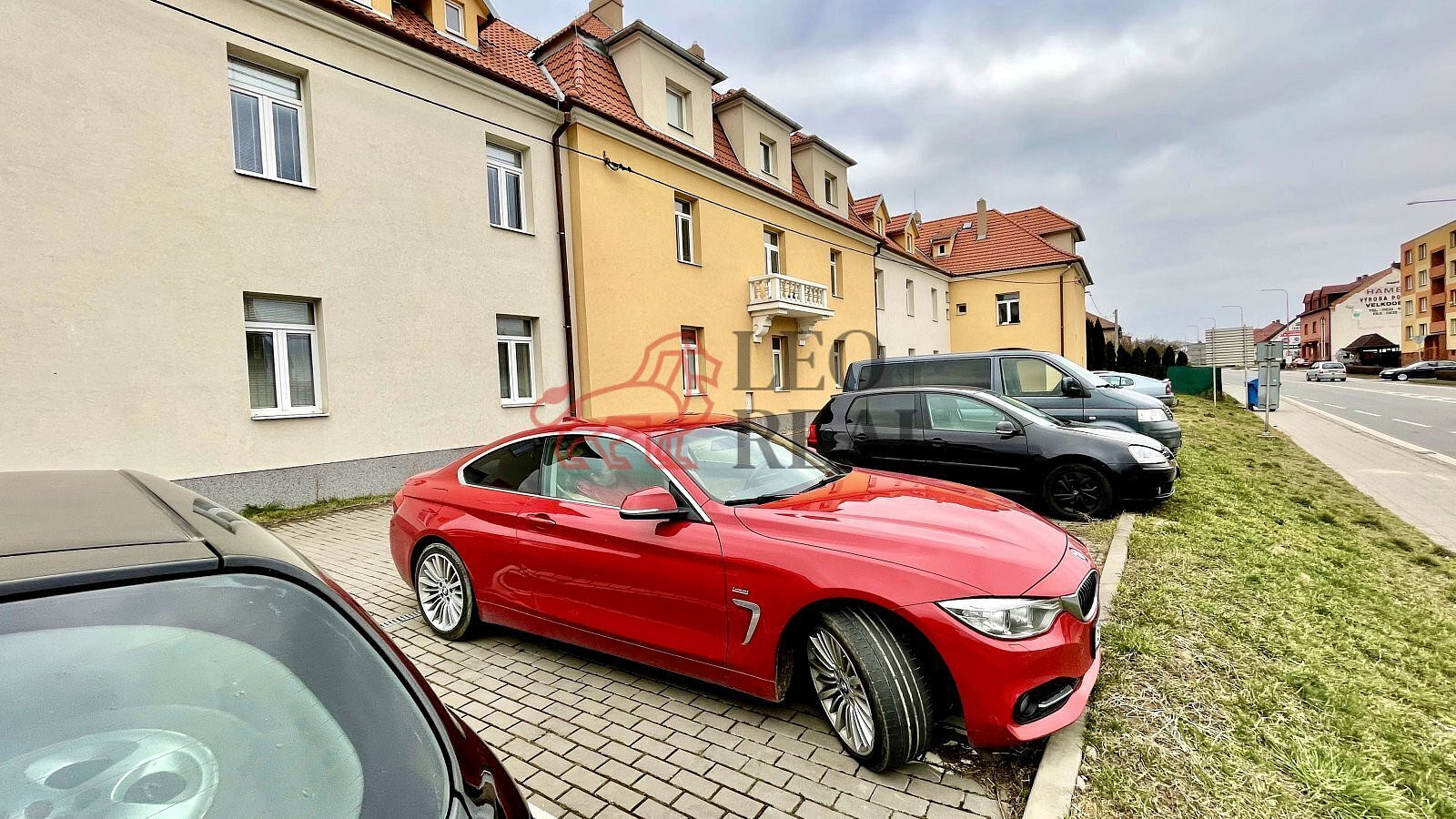 Pronájem bytu 3+kk 70 m² — photo 3