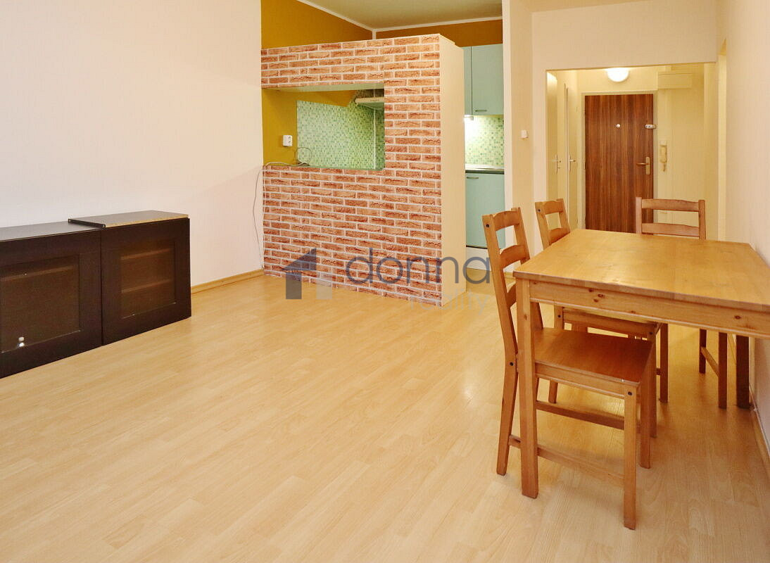 Pronájem bytu 1+kk 27 m²