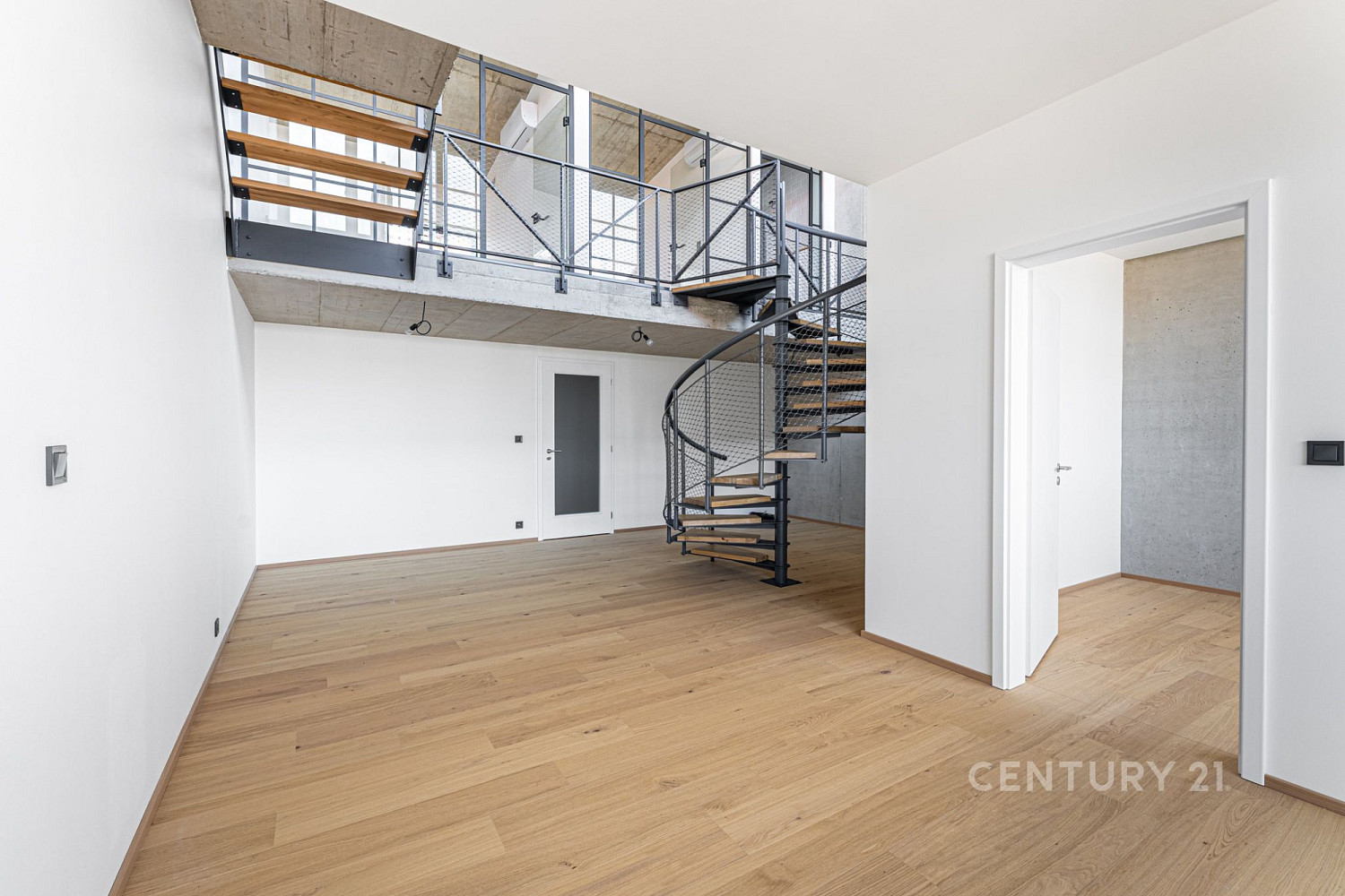 Prodej bytu 4+kk 92 m² – fotografie 3