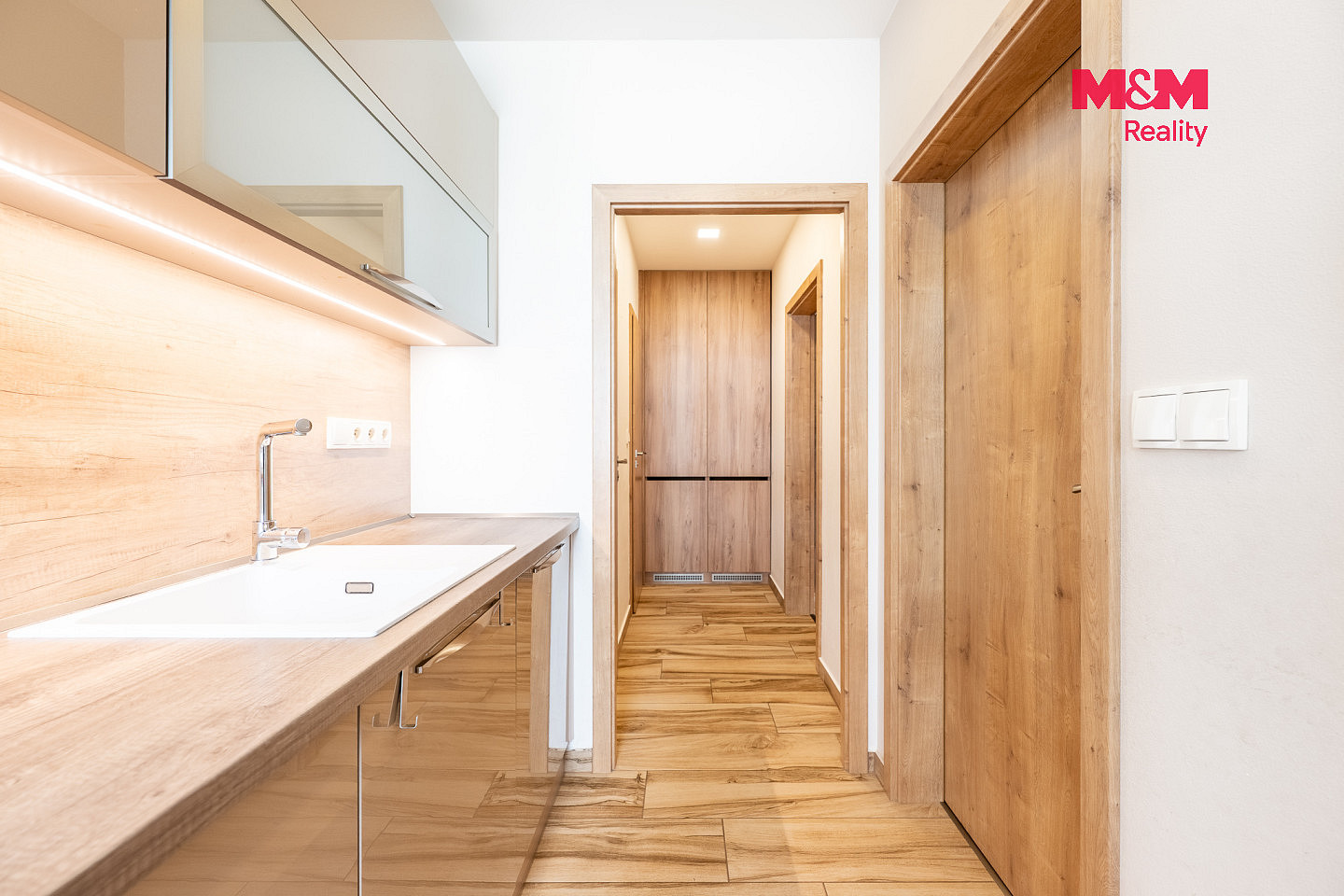 Prodej bytu 3+1 69 m² — photo 3