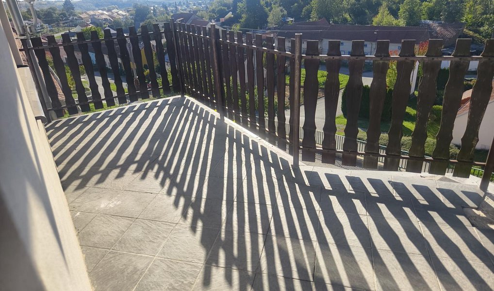 Prodej domu 420 m² s pozemkem 1 227 m², Radslavice – náhled fotky 13