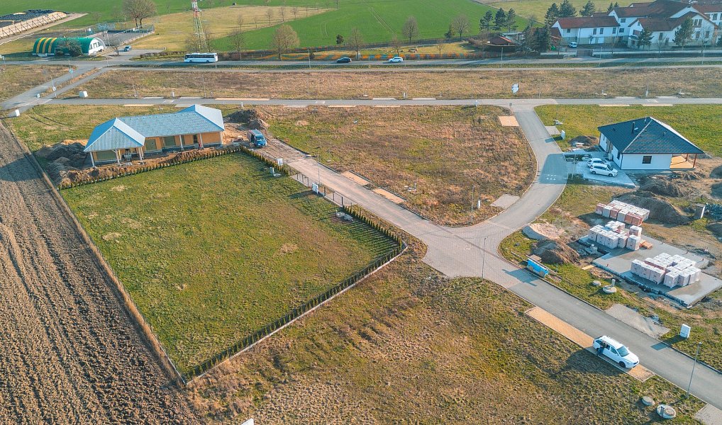 Prodej domu 89 m² s pozemkem 998 m², Ráby – náhled fotky 46