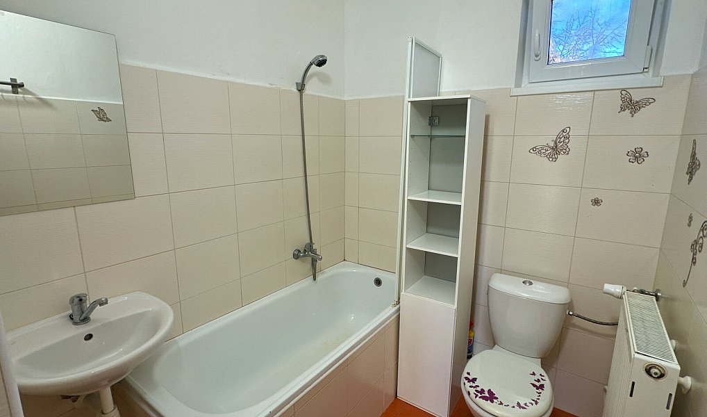 Prodej domu 350 m² s pozemkem 130 m², Halže – náhled fotky 30