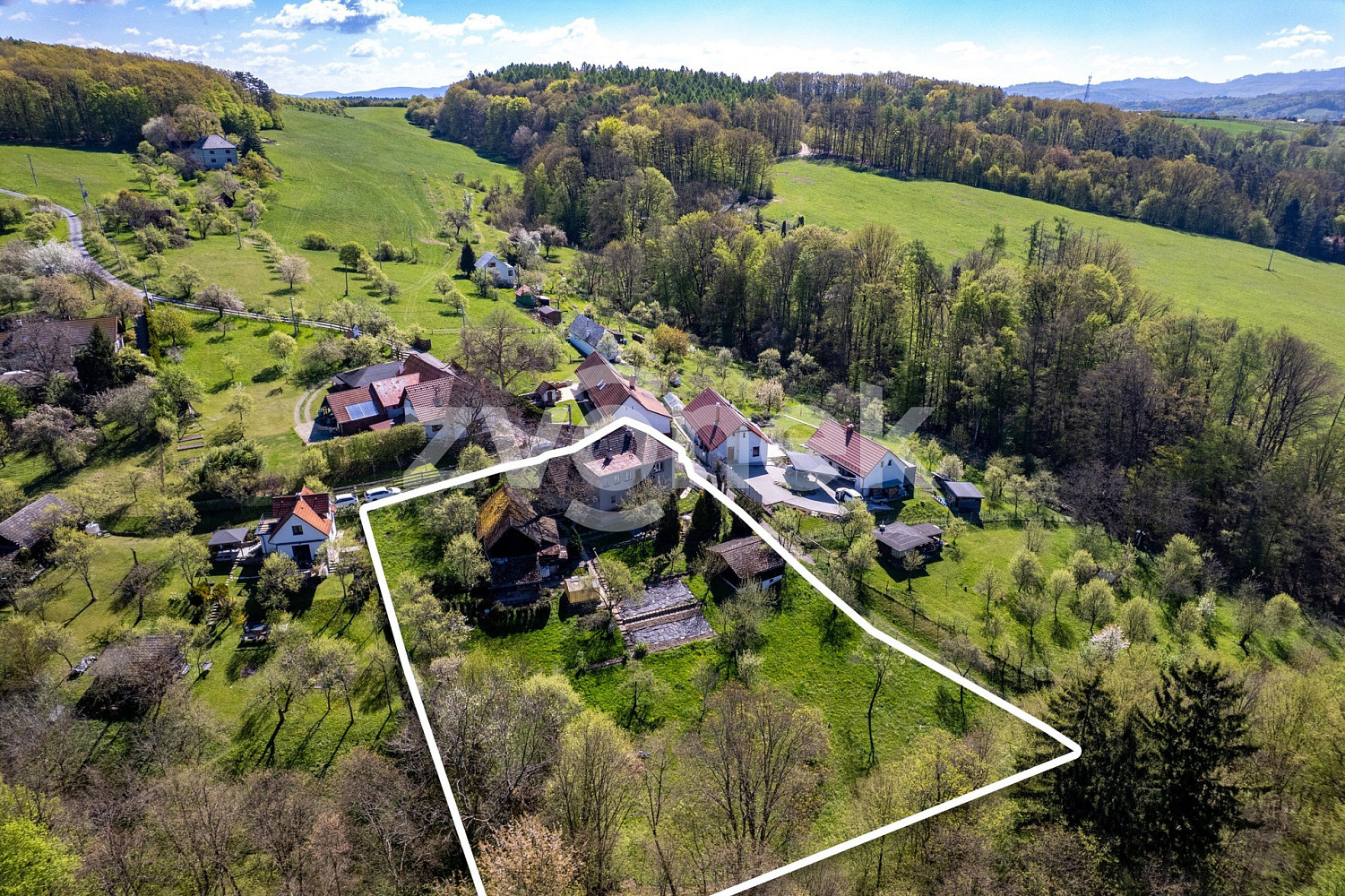Prodej domu 180 m² s pozemkem 4 039 m² – fotografie 2