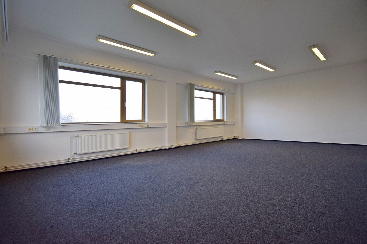 Pronájem kanceláře 67 m² — photo 5