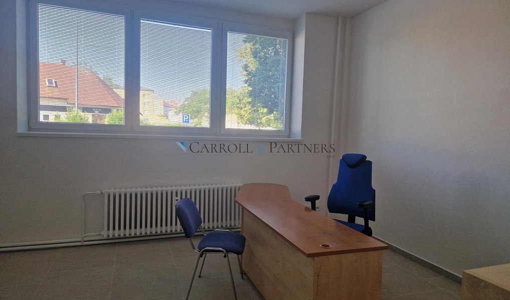 Pronájem komerčního objektu (jiného typu) 75 m², Opava – náhled fotky 9