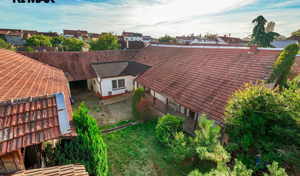 Prodej domu 427 m² s pozemkem 858 m², Brno – náhled fotky 5