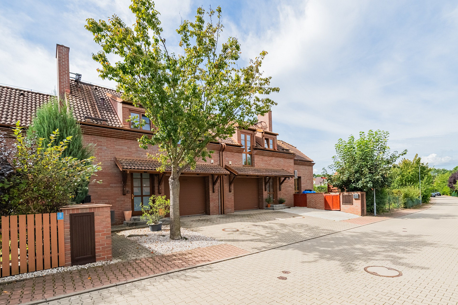 Prodej domu 175 m² s pozemkem 527 m²