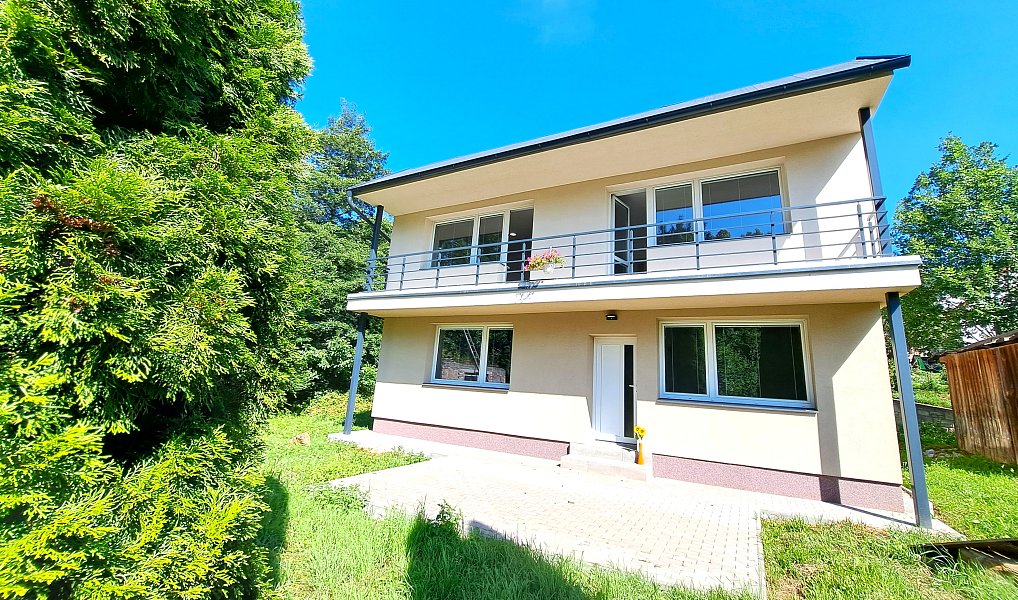 Prodej domu 230 m² s pozemkem 1 280 m², Podhradí – fotka 1 z 40