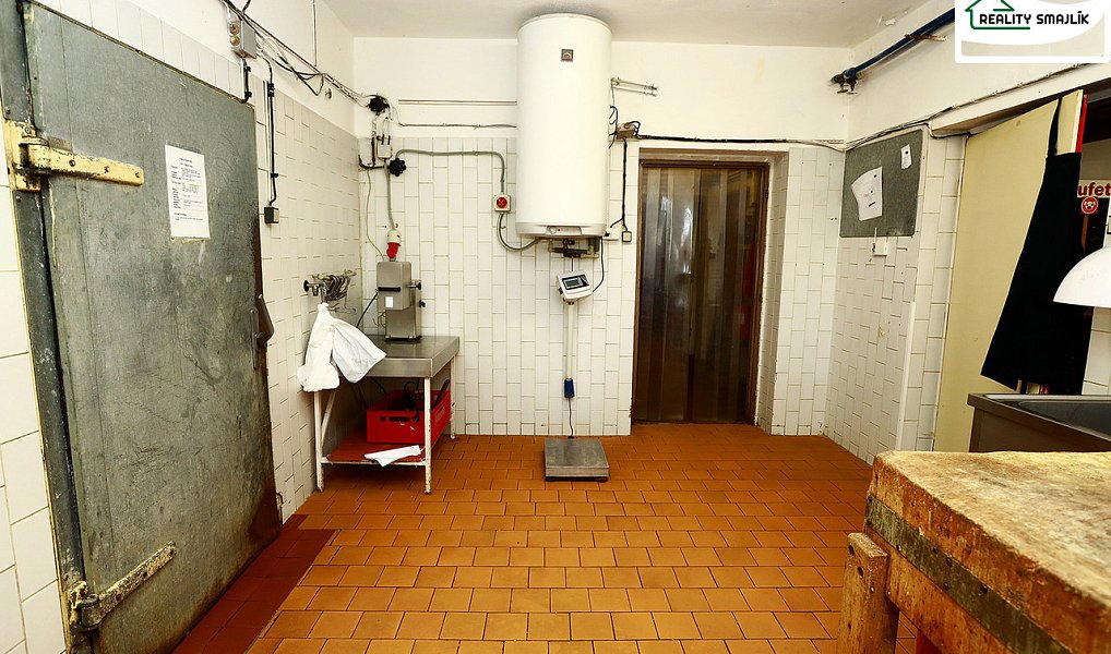 Prodej komerčního objektu (jiného typu) 267 m², Cheb – náhled fotky 6