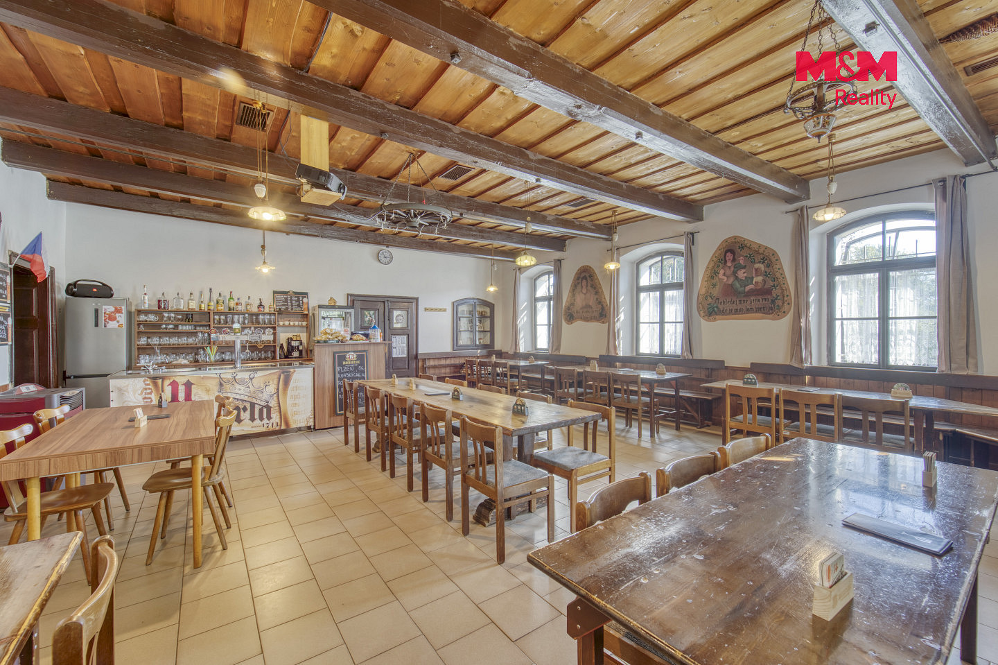 Prodej obchodních prostor 633 m² – fotografie 3