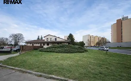 Pronájem obchodních prostor 50 m², Družba II, Hulín, okres Kroměříž