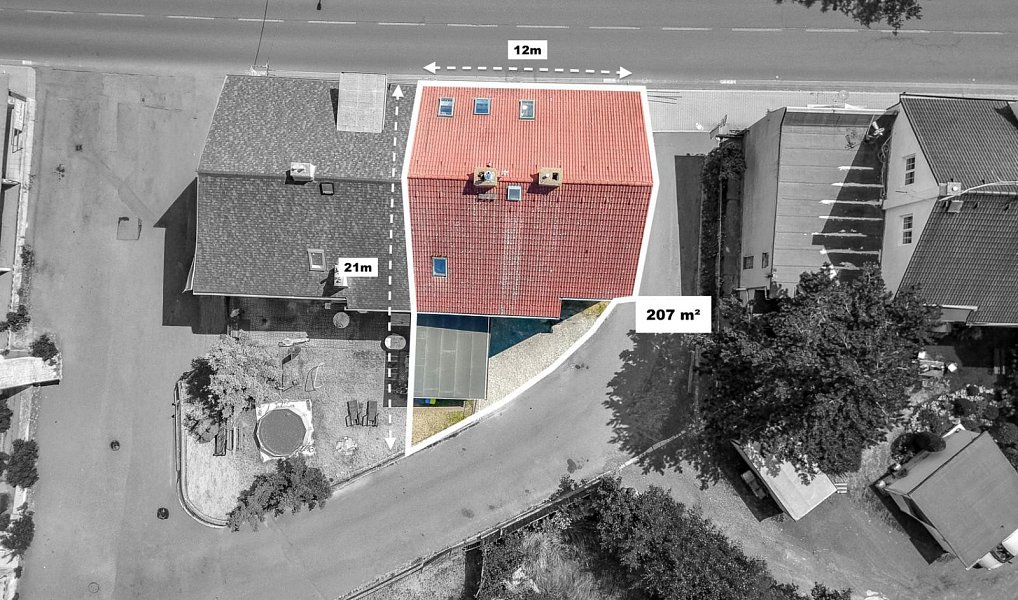 Prodej domu 350 m² s pozemkem 207 m², Dubí – náhled fotky 3