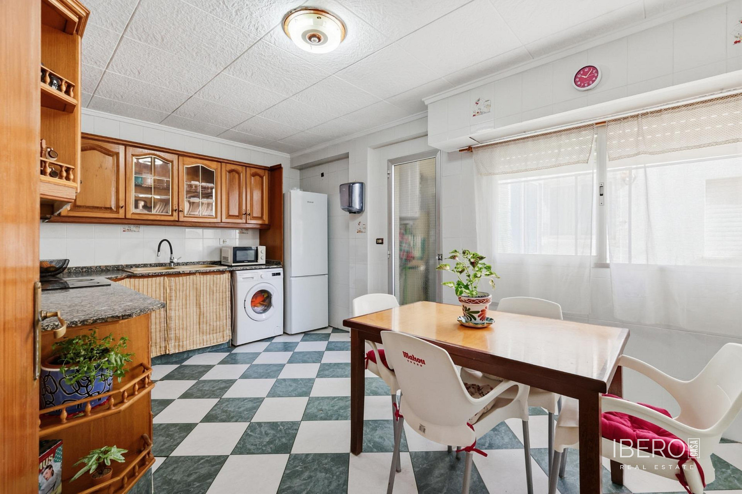 Piso 4+kk – Sagunto - Más