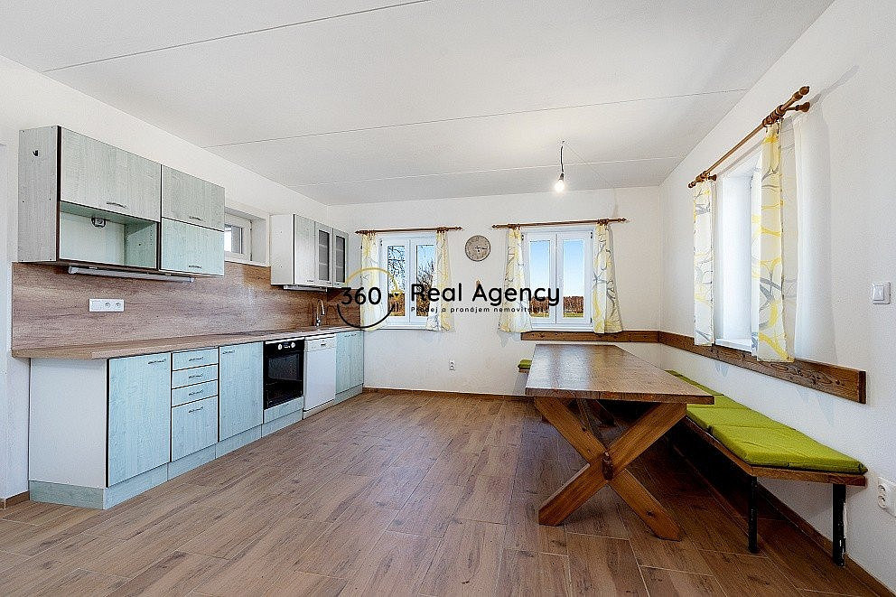 Prodej ubytovacího objektu 346 m² — photo 3