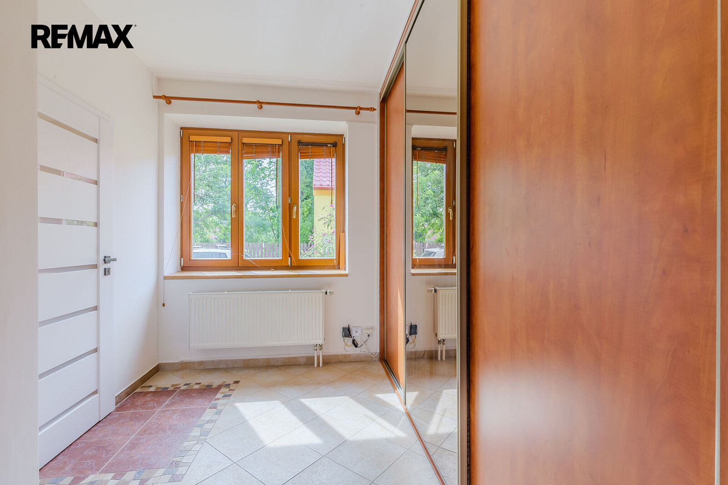 Pronájem domu 211 m² s pozemkem 401 m² – fotografie 4