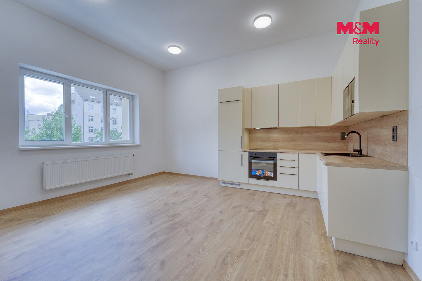 Pronájem bytu 2+kk 60 m² – pohled 3