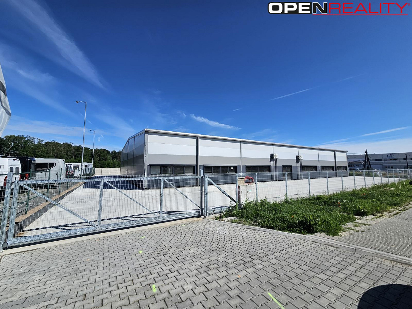 Pronájem skladovacích prostor 1 000 m² – fotografie 2