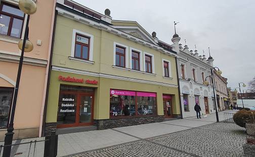 Pronájem kanceláře 11 m², nám. Dr. E. Beneše, Holešov, okres Kroměříž