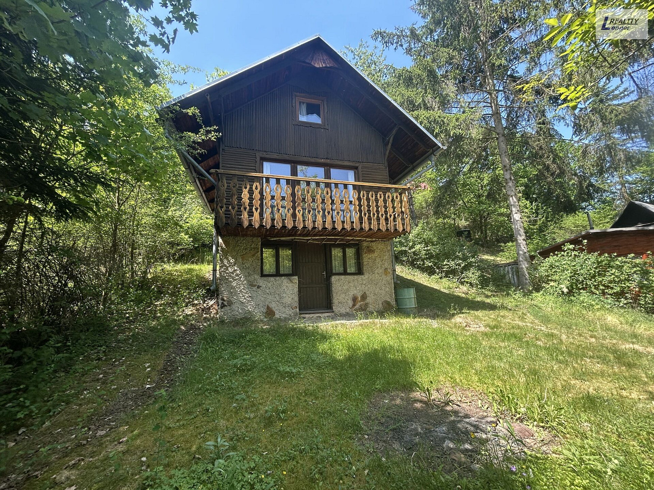 Prodej chaty/chalupy 31 m² s pozemkem 372 m²