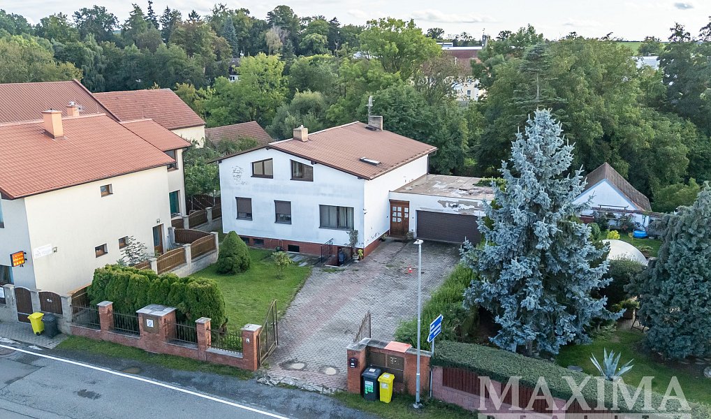 Prodej domu 270 m² s pozemkem 868 m², Modletice – náhled fotky 3