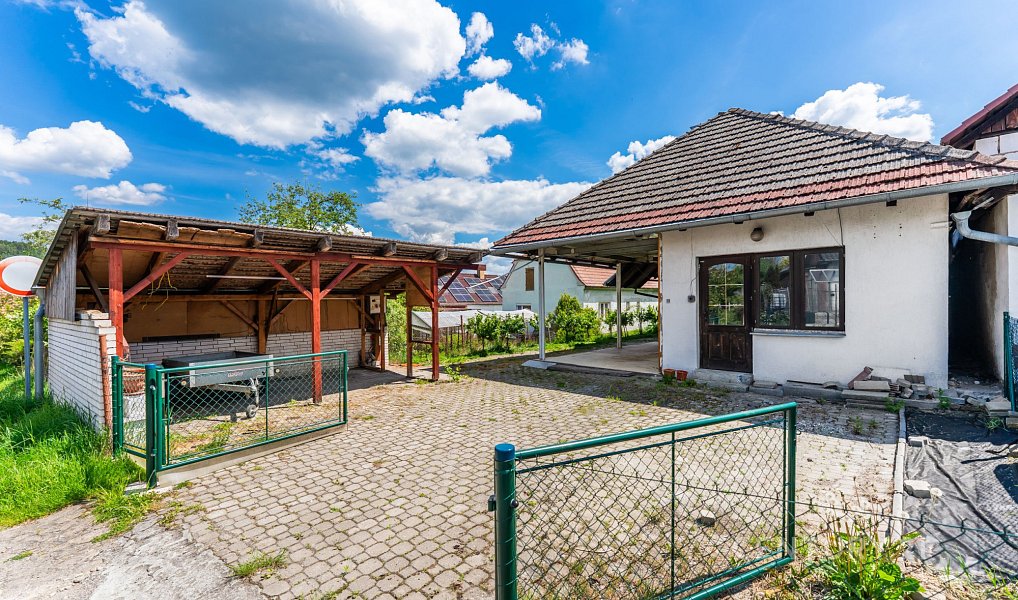 Prodej obchodních prostor 374 m², Šťáhlavy – náhled fotky 7
