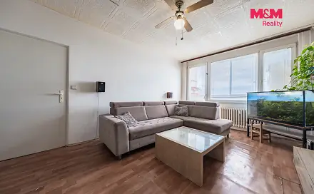 Prodej bytu 2+1 64 m², Holešická, Chomutov