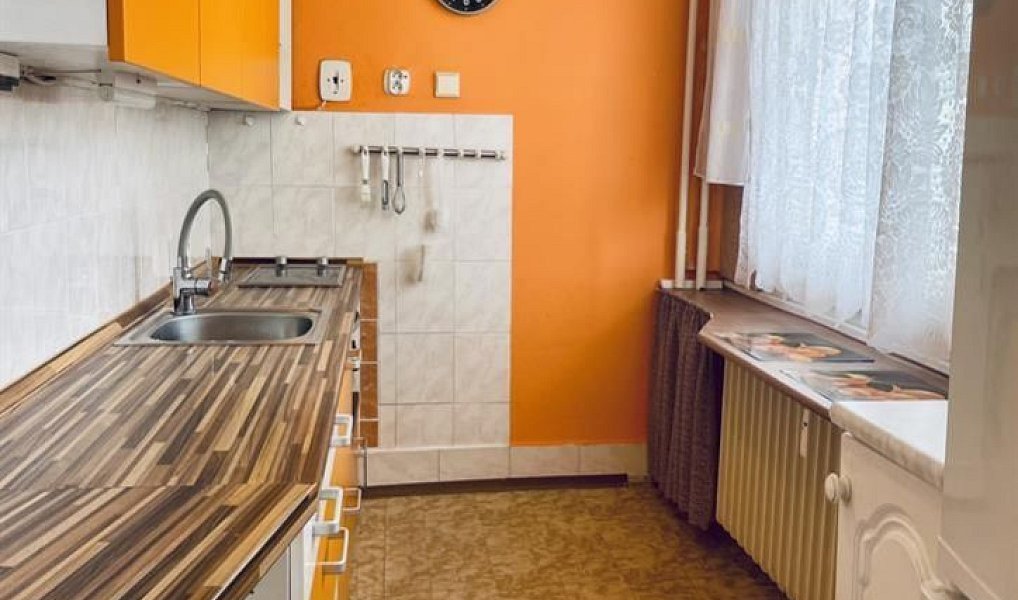 Pronájem bytu 3+1 57 m², Broumov – náhled fotky 4