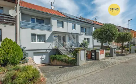 Prodej domu 171 m² s pozemkem 336 m², K Zahrádkám, Srch, okres Pardubice
