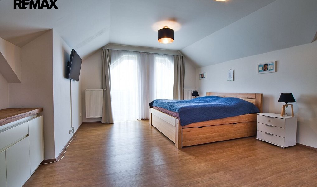 Prodej domu 177 m² s pozemkem 1 201 m², Kostelní Hlavno – náhled fotky 12