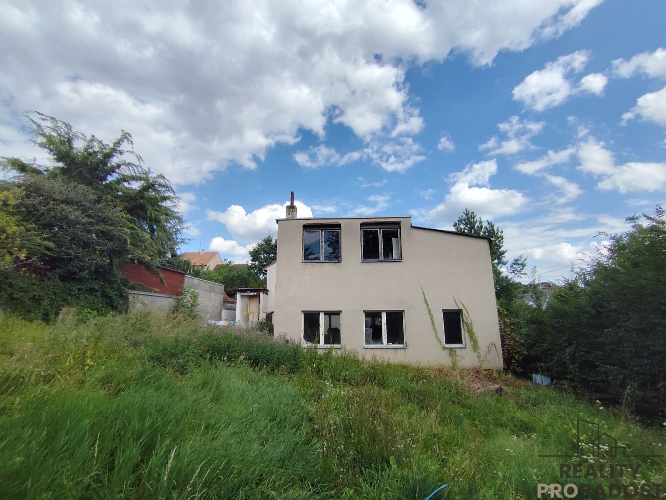 Prodej stavebního pozemku 732 m² – fotografie 3