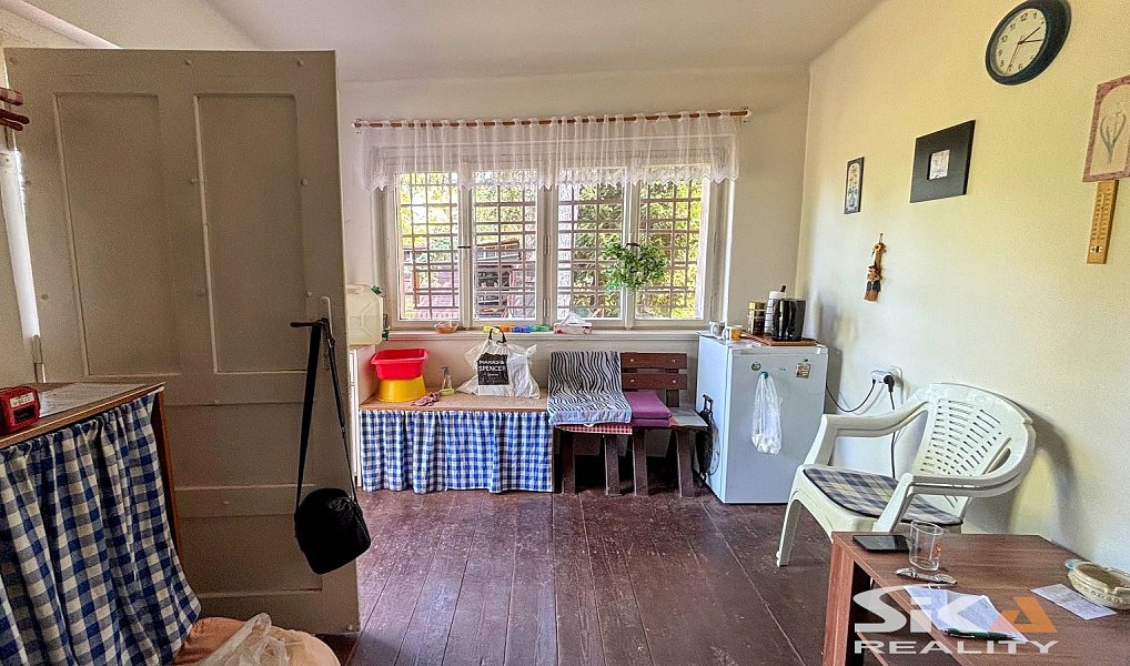 Prodej zahrady 1 133 m², Louny – náhled fotky 6