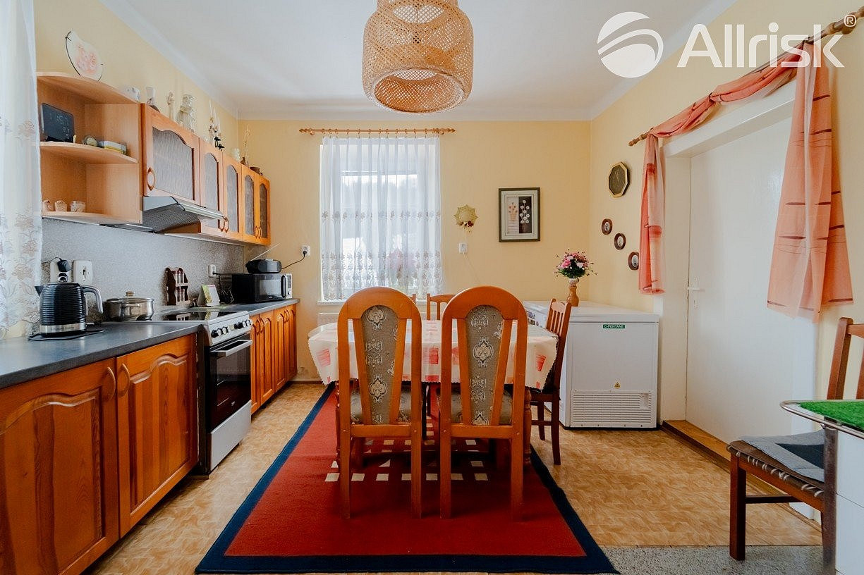 Prodej domu 246 m² s pozemkem 5 353 m² — photo 3