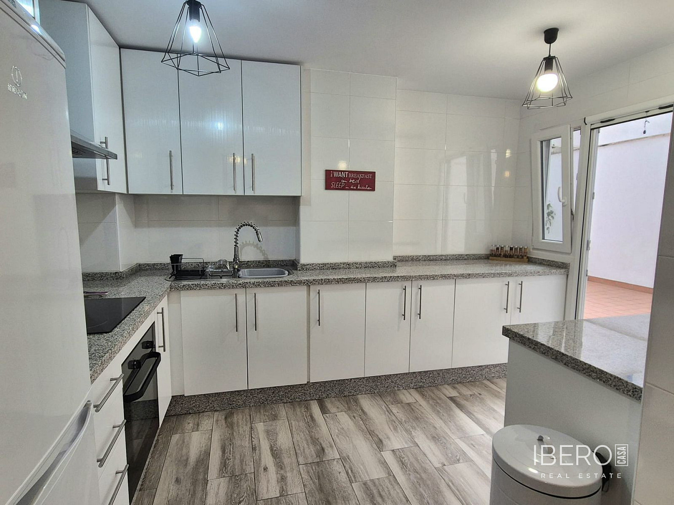 Prodej bytu 3+kk 70 m² – pohled 6