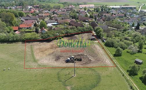 Prodej stavebního pozemku 4 737 m², Jeníkovice, okres Hradec Králové