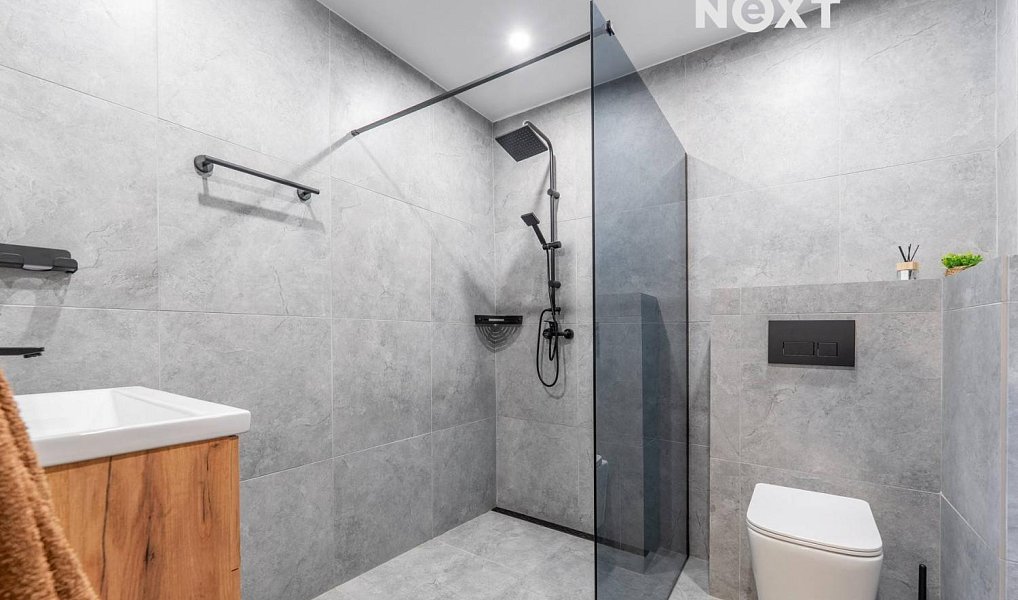 Prodej ubytovacího objektu 550 m², Všemyslice – náhled fotky 23