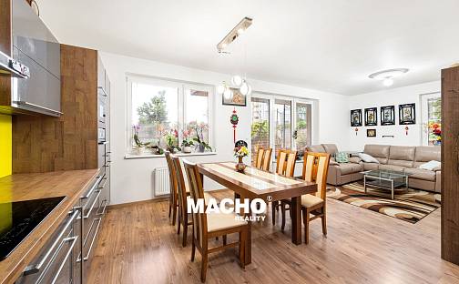 Prodej bytu 3+kk 98 m², Křivoklátská, Praha 9 - Letňany