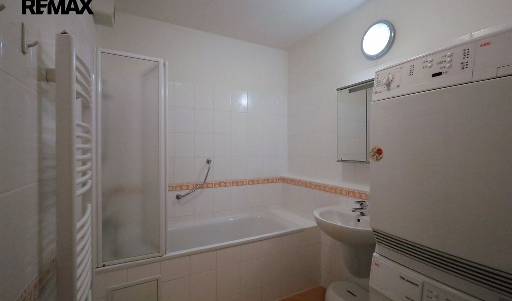 Pronájem bytu 3+kk 76 m², Praha – náhled fotky 5