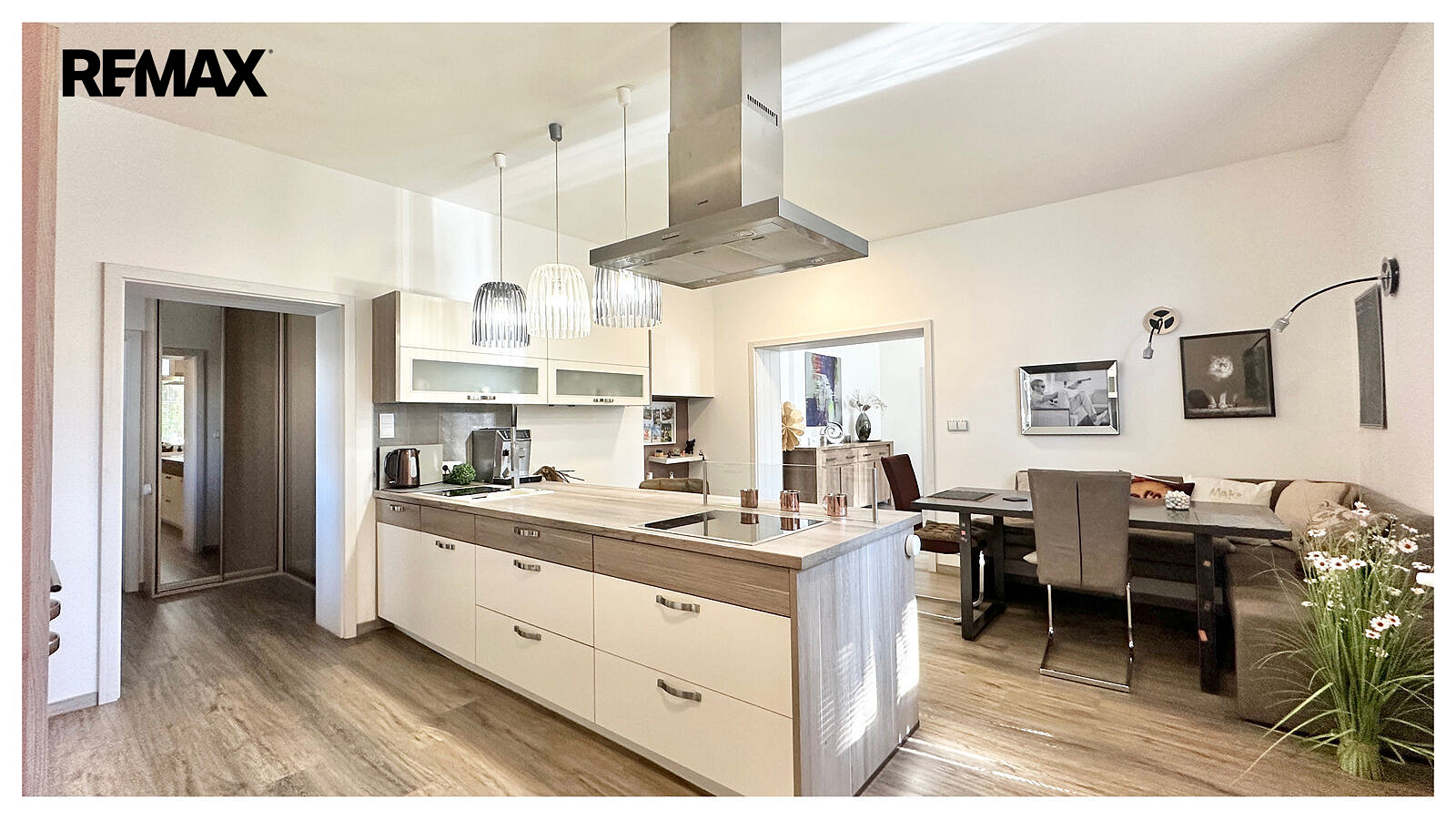 Prodej nájemního domu, činžáku 730 m² – fotografie 2