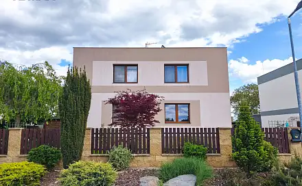 Pronájem bytu 4+1 95 m², Nová Ves, okres Praha-východ