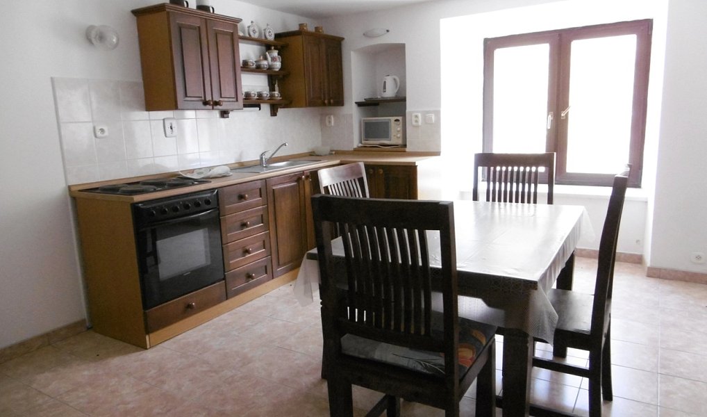 Prodej chalupy 160 m² s pozemkem 2 124 m², Šebířov – náhled fotky 10