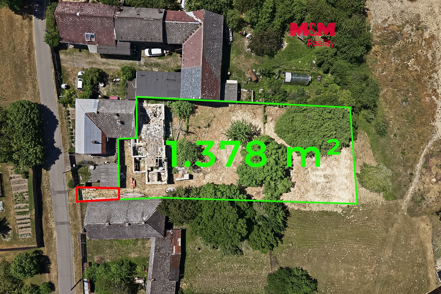 Prodej stavebního pozemku 1 378 m²