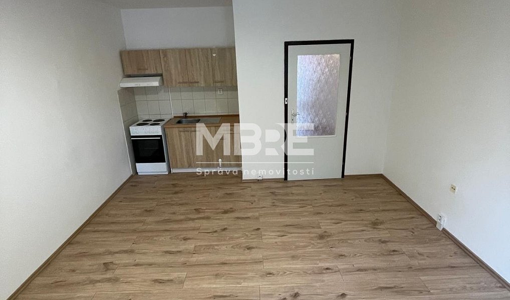Pronájem bytu 2+kk 42 m², Děčín – náhled fotky 3