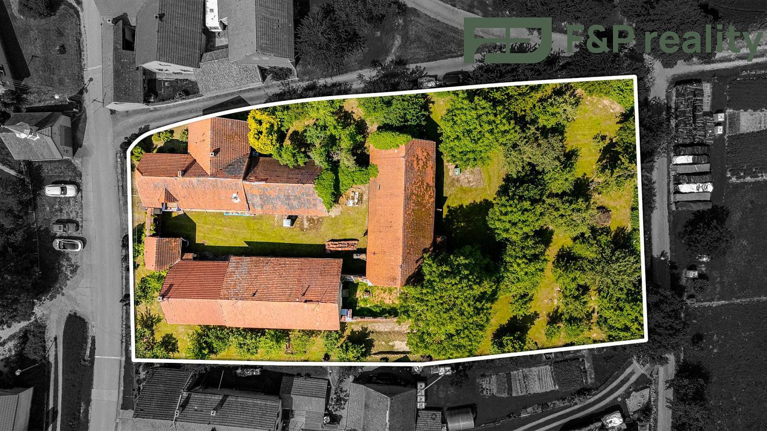 Prodej domu 300 m² s pozemkem 3 629 m² – fotografie 2
