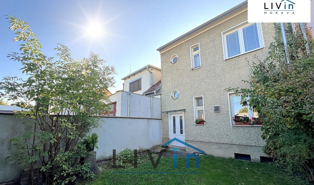 Prodej domu 143 m² s pozemkem 155 m², Olomouc – fotka 1 z 31