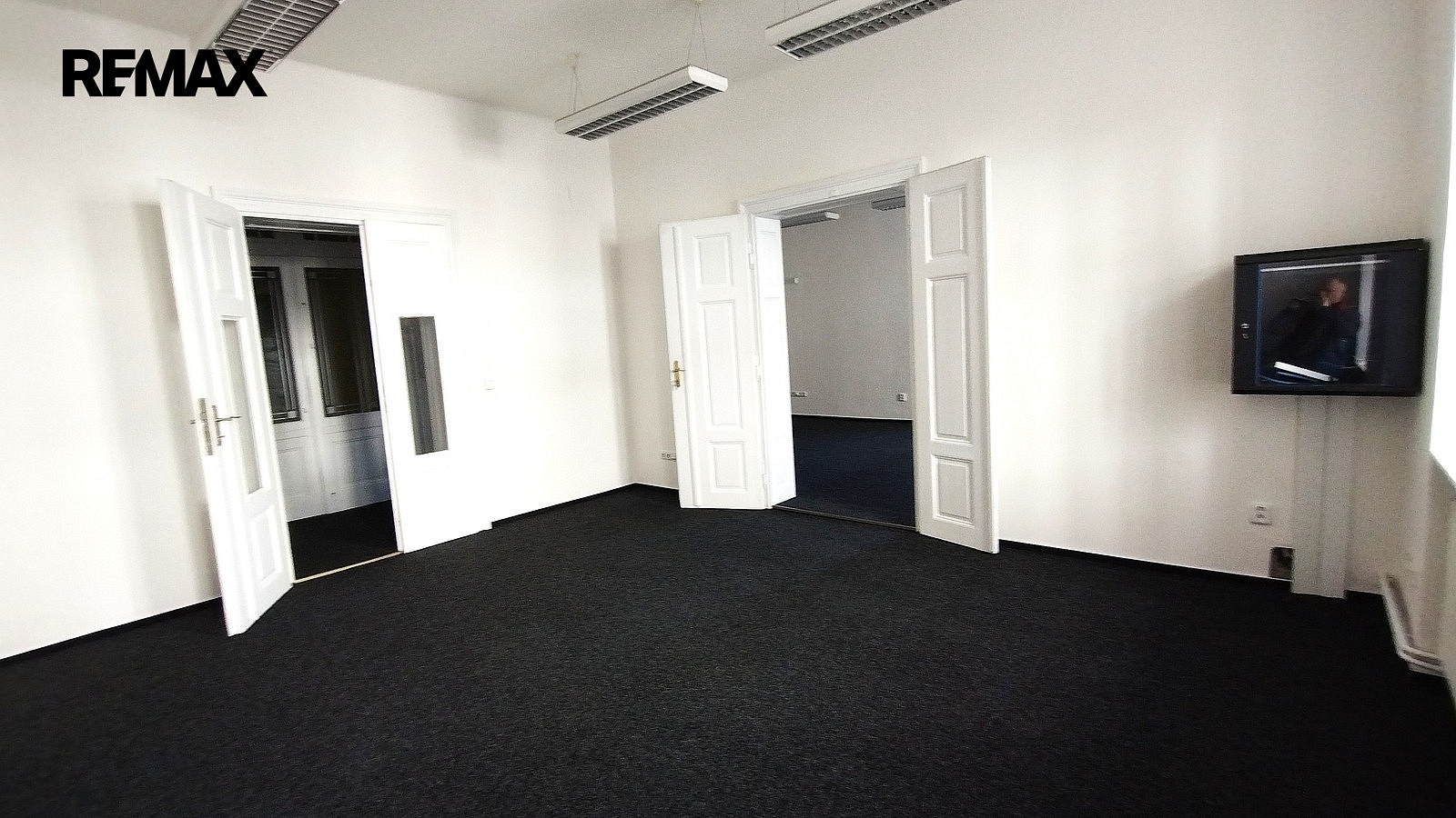 Pronájem kanceláře 85 m² – pohled 2