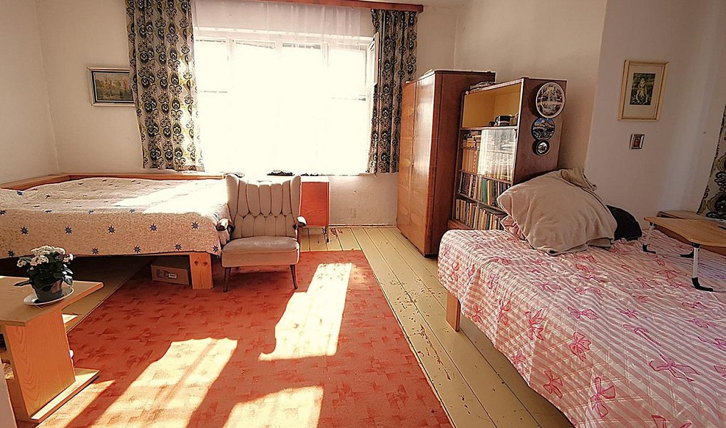 Prodej domu 220 m² s pozemkem 1 909 m², Třešť – náhled fotky 18