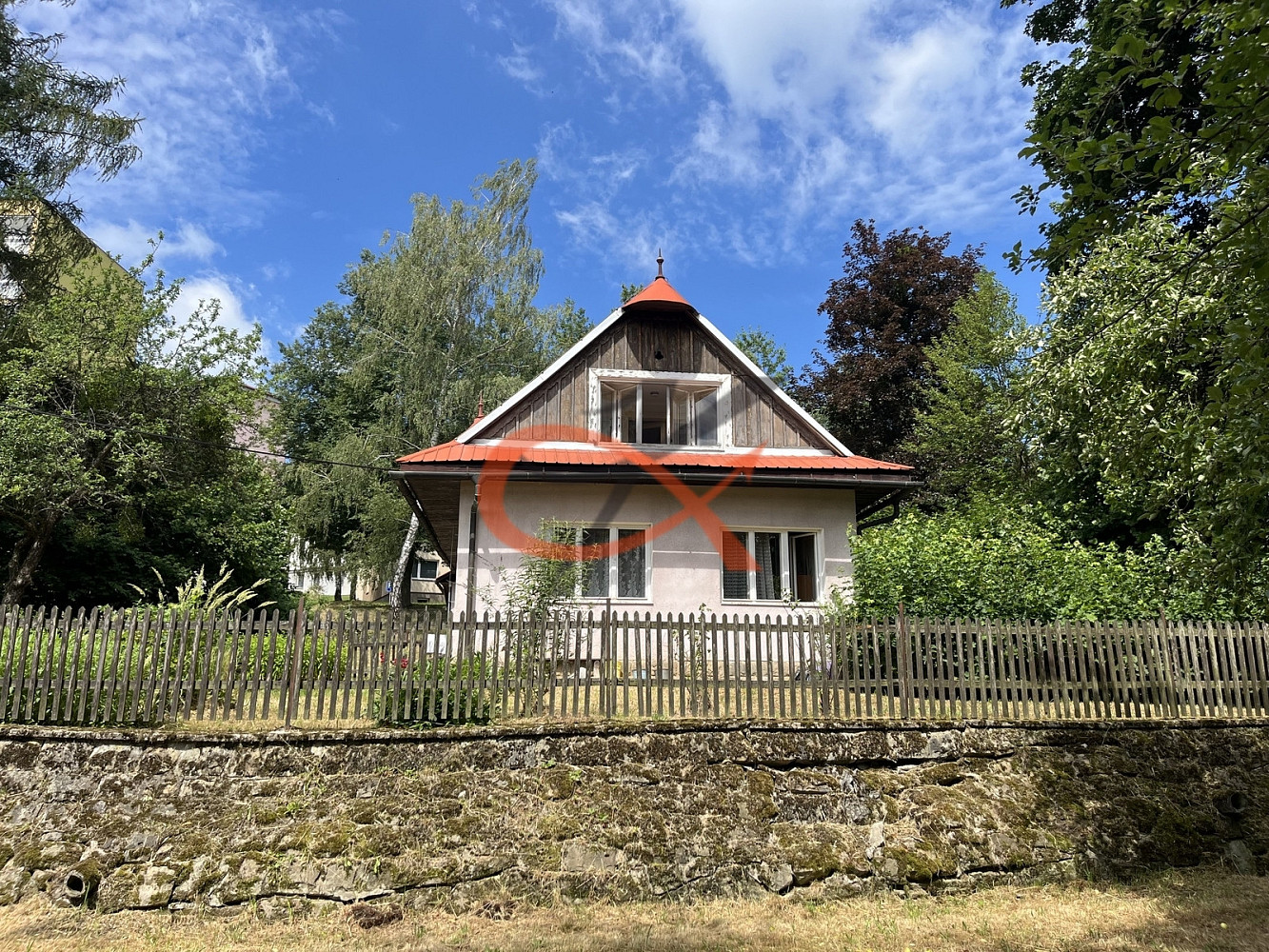 Prodej domu 120 m² s pozemkem 2 026 m²